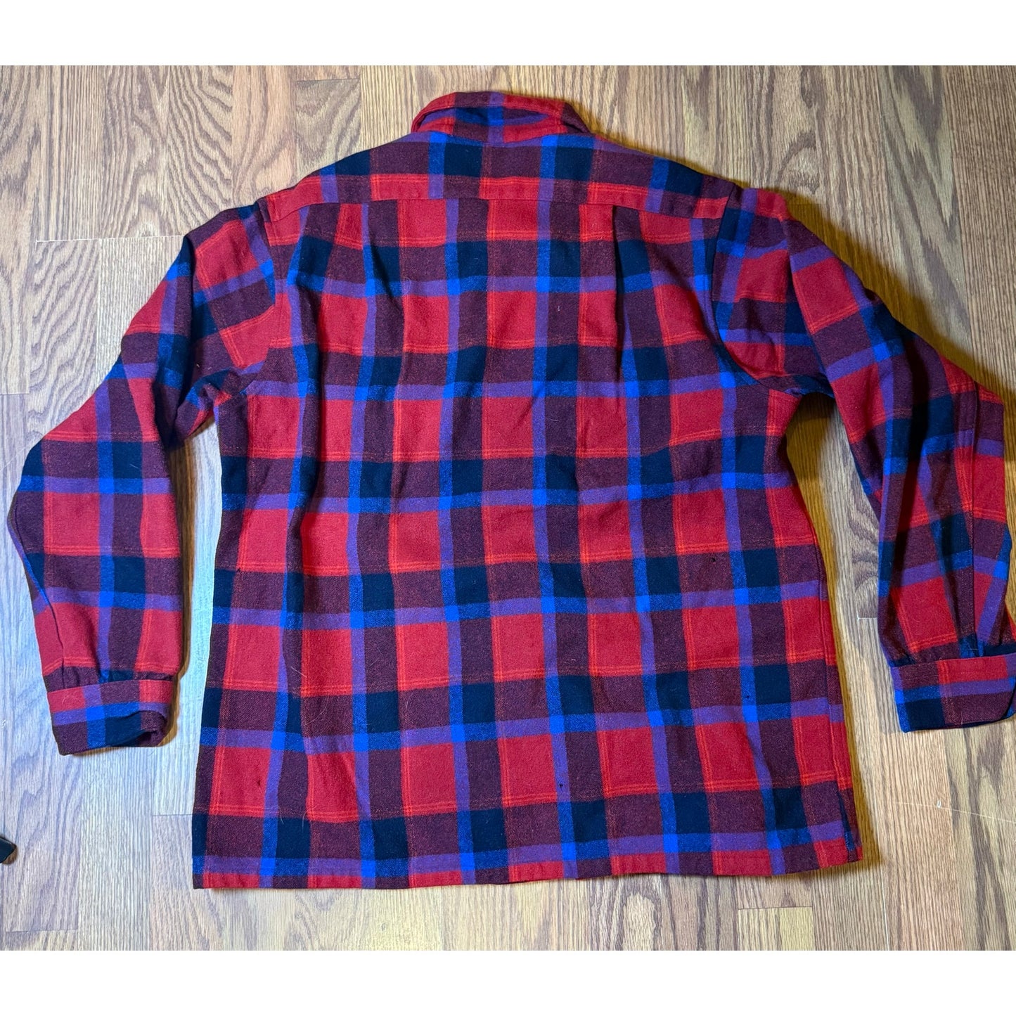 70's Pendleton Red and Blue Flannel Size Large