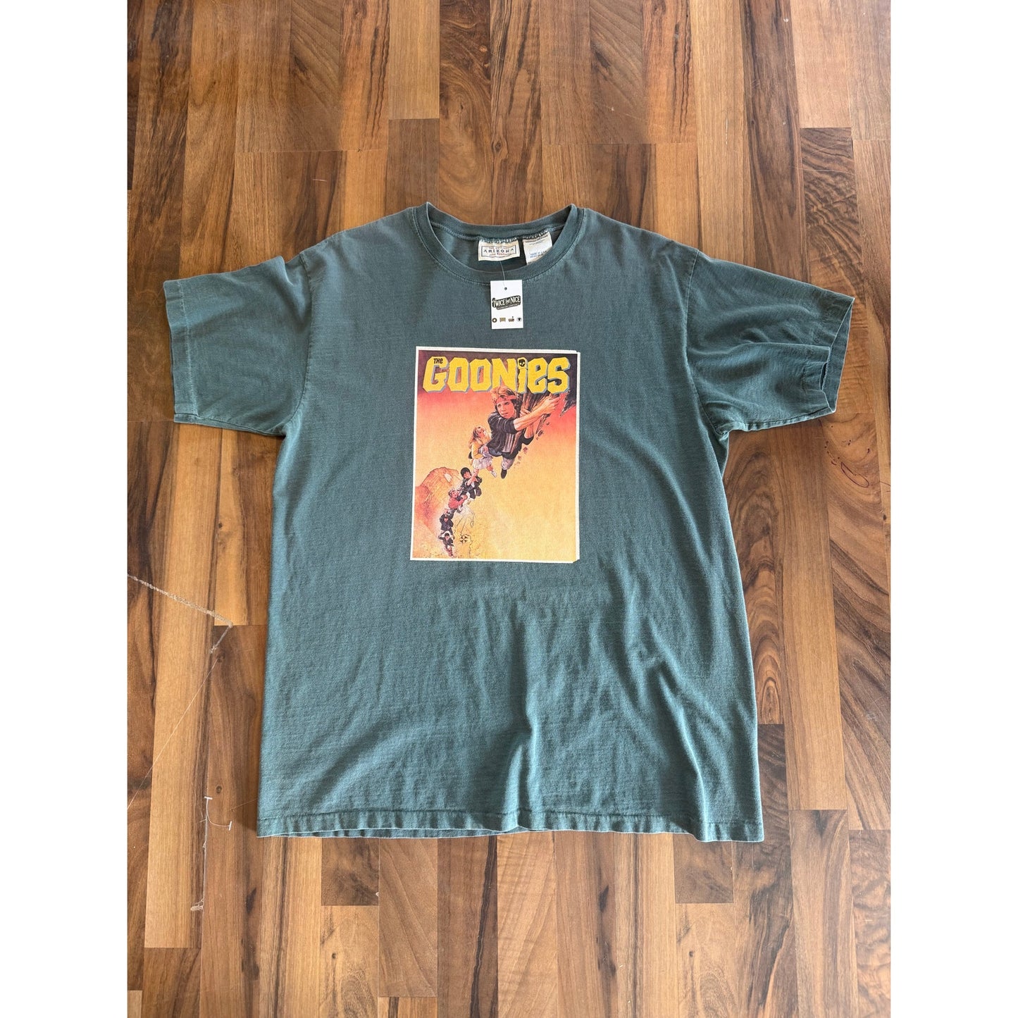 Arizona Single Stitch Goonies Size Medium
