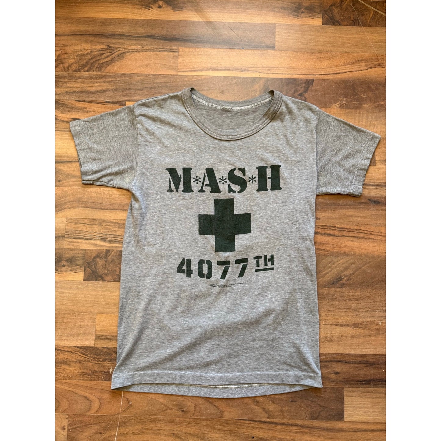 1981 MASH Single Stitch Size Small