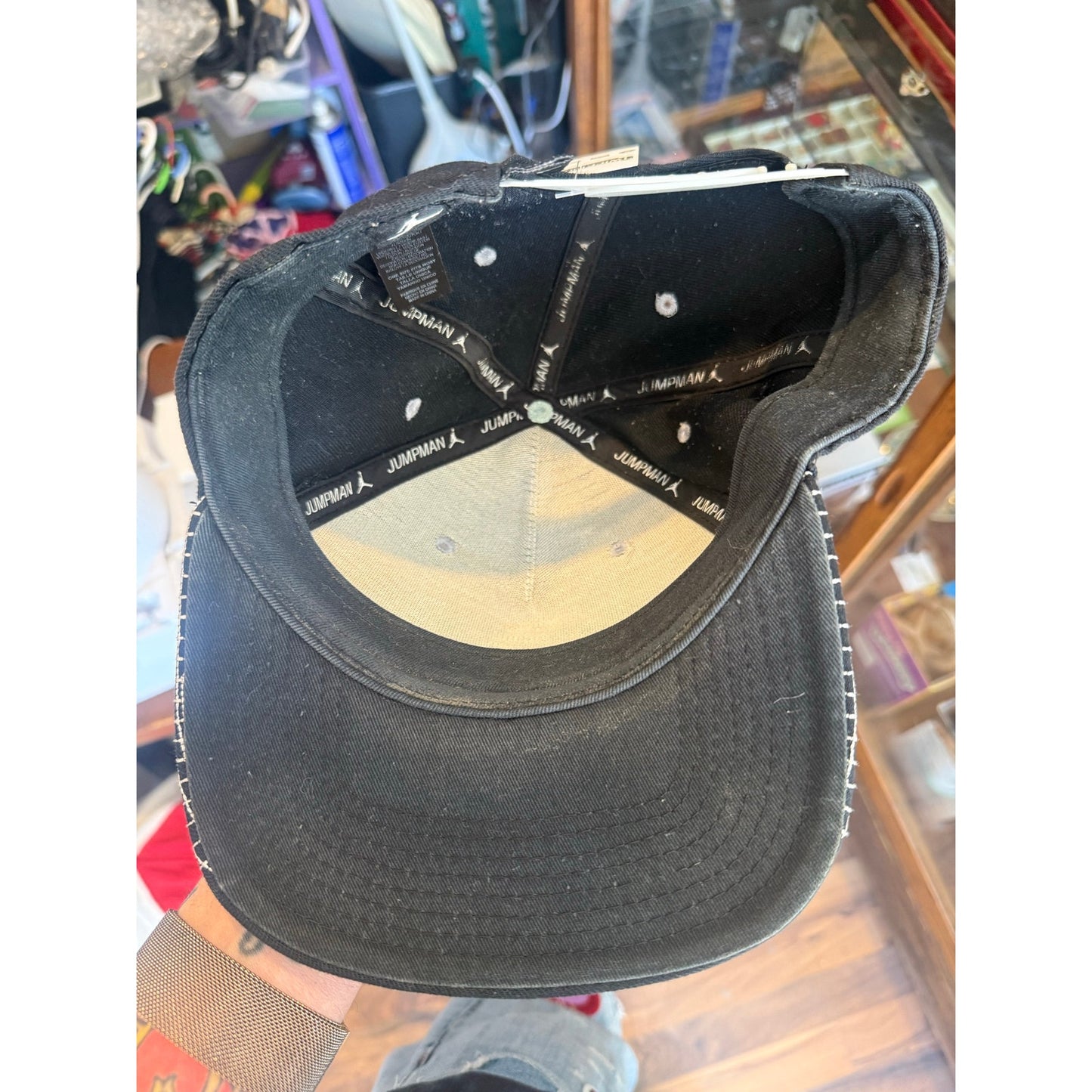 Air Jordan Jumpman Hat Black Snapback Chicago Skyline